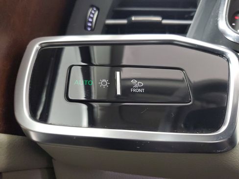 Used 2019 Audi A6 3.0T Premium Plus w/ Premium Plus Package AWD/4WD image 34