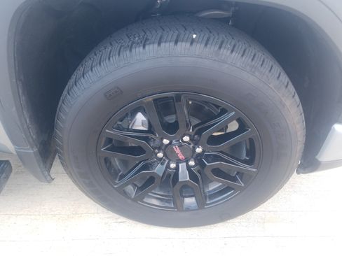 Used 2025 GMC Sierra 1500 Elevation RWD image 22