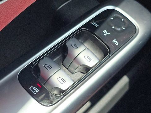 Certified 2026 Mercedes-Benz C 300 4MATIC Sedan image 29