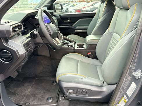 Used 2024 Toyota Tacoma 4x4 Double Cab Hybrid image 12