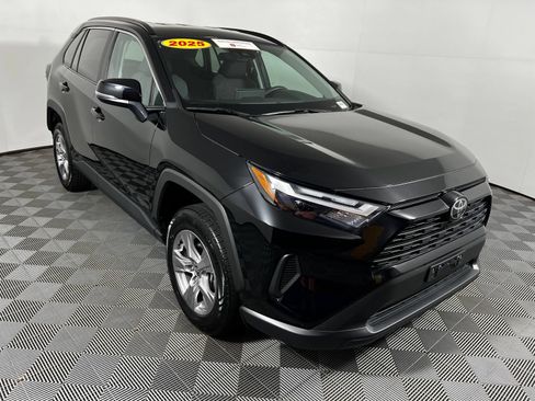 Certified 2025 Toyota RAV4 XLE AWD/4WD image 3