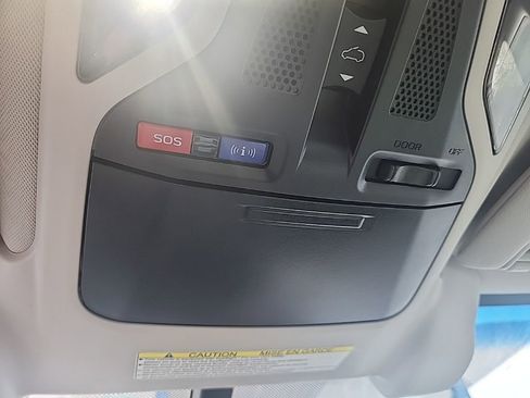 Used 2020 Subaru Legacy Limited image 20