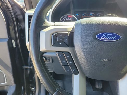 Used 2022 Ford F250 Lariat w/ Lariat Value Package image 13