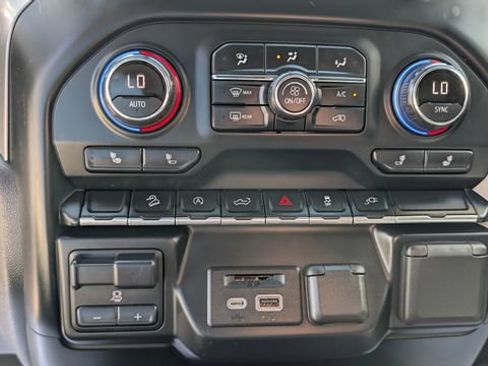 Used 2020 Chevrolet Silverado 1500 LT w/ All-Star Edition AWD/4WD image 24