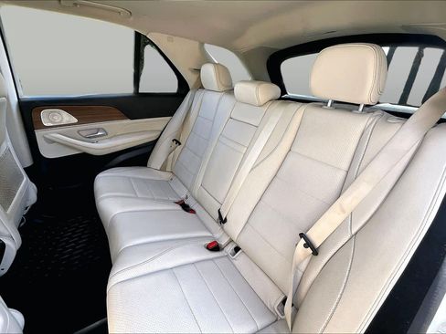 Used 2021 Mercedes-Benz GLE 350 image 20