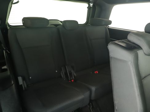 Used 2020 Ford Expedition XLT image 10