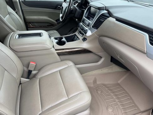 Used 2018 GMC Yukon SLT AWD/4WD image 25