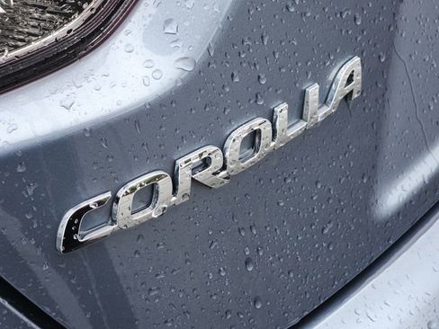Used 2024 Toyota Corolla LE image 6