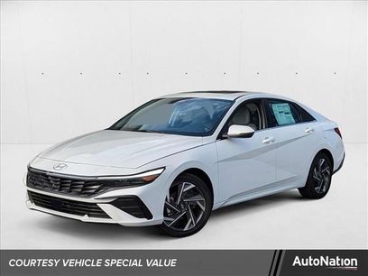 New 2025 Hyundai Elantra Limited