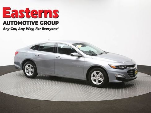 Used 2023 Chevrolet Malibu LT FWD image 47