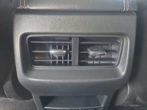 Used 2024 Ford Edge Titanium AWD/4WD image 26