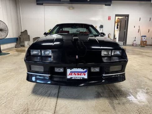 Used 1987 Chevrolet Camaro LT image 2