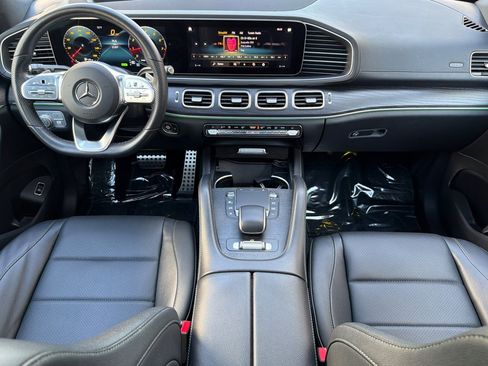 Used 2022 Mercedes-Benz GLS 450 4MATIC image 12