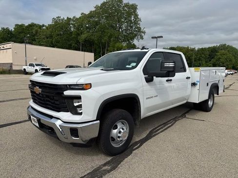 New 2025 Chevrolet Silverado 3500 W/T w/ WT Convenience Package image 1