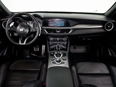 Used 2023 Alfa Romeo Stelvio Veloce image 26