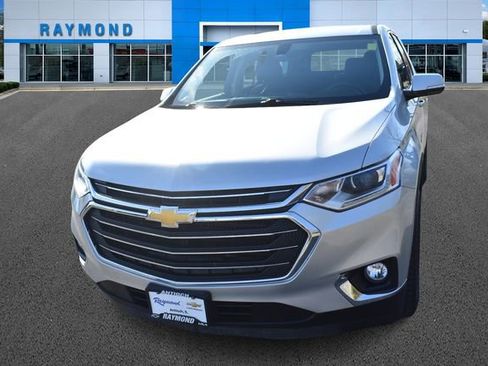 Certified 2018 Chevrolet Traverse LT image 7