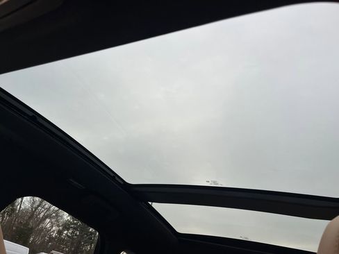 Certified 2022 Lincoln Corsair Reserve w/ Equipment Group 201A image 7