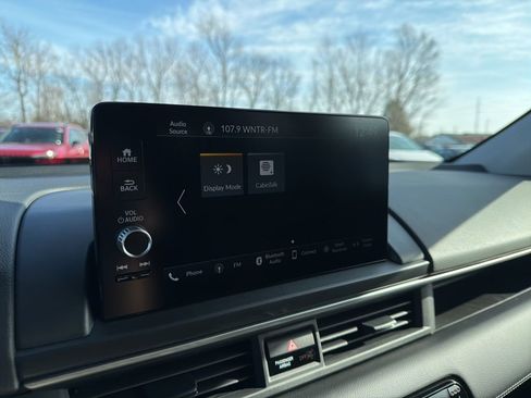 Certified 2025 Honda Pilot EX-L image 33