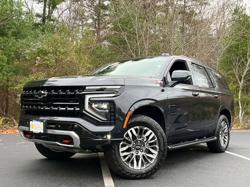 Used 2025 Chevrolet Tahoe Z71 image 1