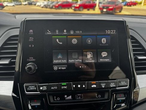 Used 2020 Honda Odyssey EX image 26