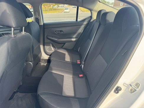 Used 2024 Nissan Sentra SV image 15