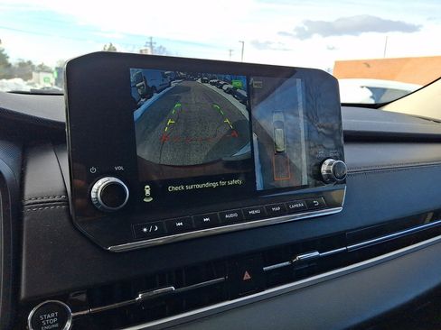 Used 2023 Mitsubishi Outlander SE image 27