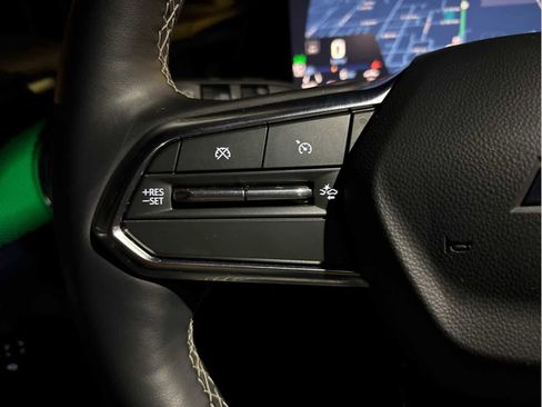 Used 2025 Chevrolet Equinox EV LT w/ Convenience Package image 17