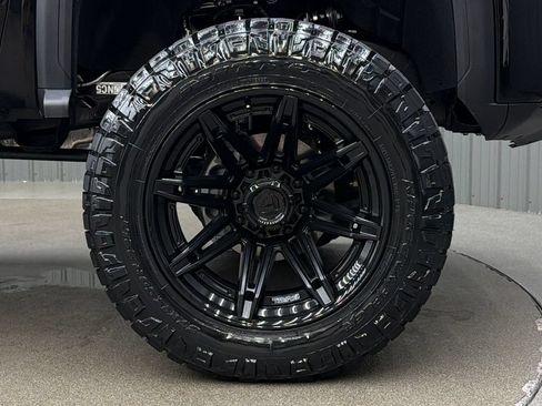 Used 2026 GMC Sierra 3500 Denali w/ Denali Reserve Package AWD/4WD image 9