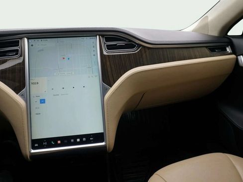 Used 2013 Tesla Model S RWD image 18