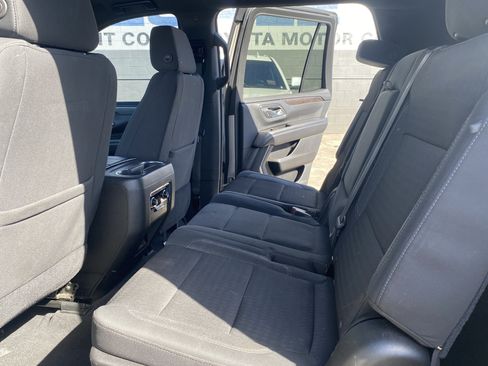 Used 2021 Chevrolet Tahoe LS RWD image 15