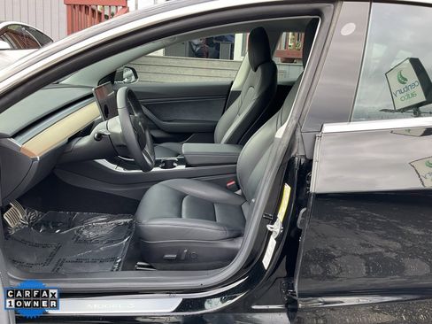 Used 2019 Tesla Model 3 Performance image 13