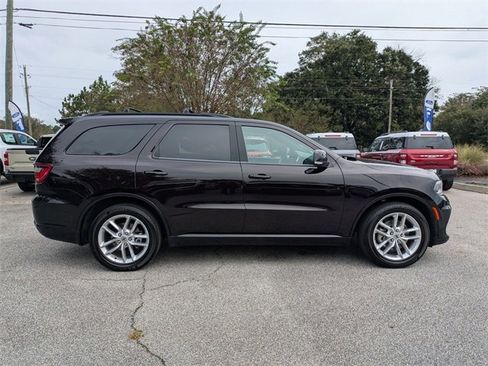 Used 2024 Dodge Durango GT image 2