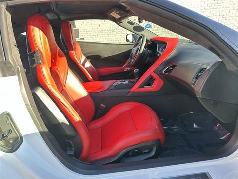 Used 2015 Chevrolet Corvette Z06 w/ 3LZ Preferred Equipment Group image 24