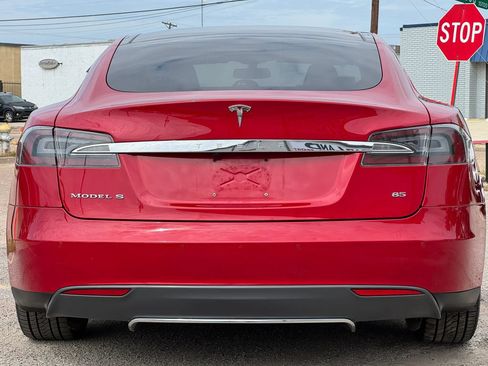 Used 2014 Tesla Model S 85 RWD image 6