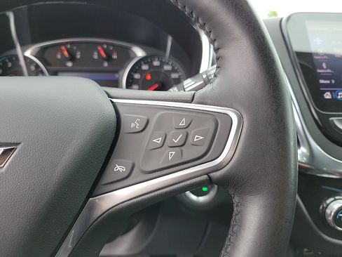 Used 2022 Chevrolet Equinox Premier w/ Redline Edition FWD image 19