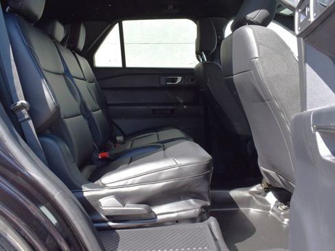 Used 2025 Ford Explorer 4WD Police Interceptor w/ Ready For The Road Package image 32