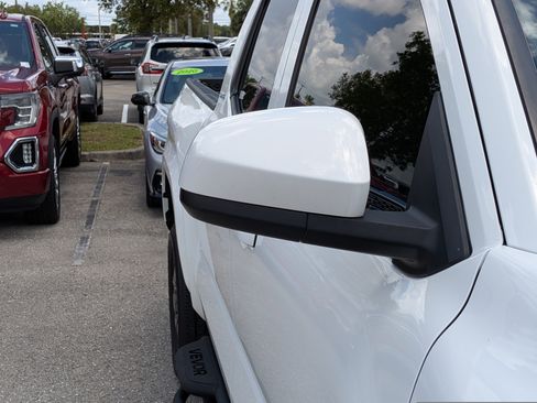 Used 2024 Toyota Tacoma SR5 RWD image 12