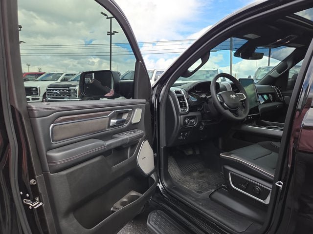 Used 2026 RAM 1500 Laramie w/ Night Edition AWD/4WD image 7