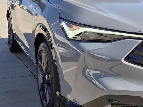 Certified 2025 Acura ADX A-Spec image 11