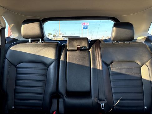 Used 2024 Ford Edge SEL image 6