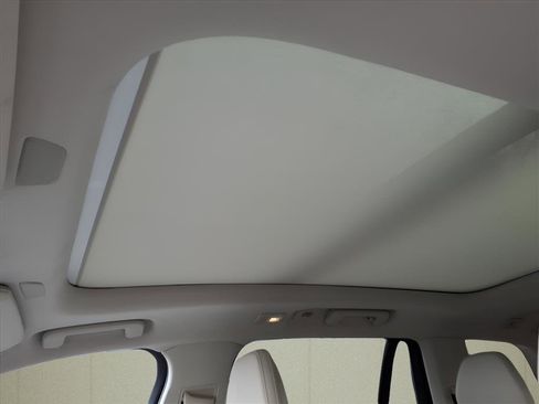 Used 2023 Volvo XC90 B6 Ultimate w/ Protection Package Premier image 13