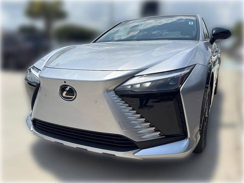 New 2026 Lexus RZ 350e 2WD w/ Convenience Package image 5