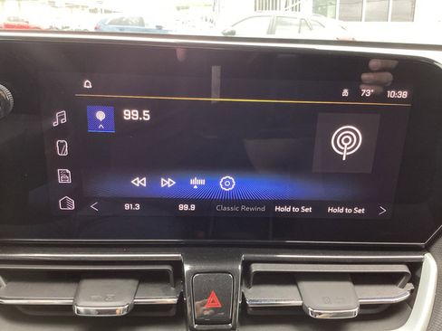 Used 2024 Chevrolet TrailBlazer LT w/ Driver Confidence Package FWD image 20