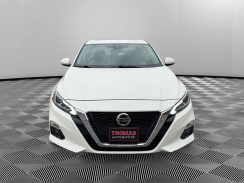 Used 2020 Nissan Altima 2.5 SL image 2
