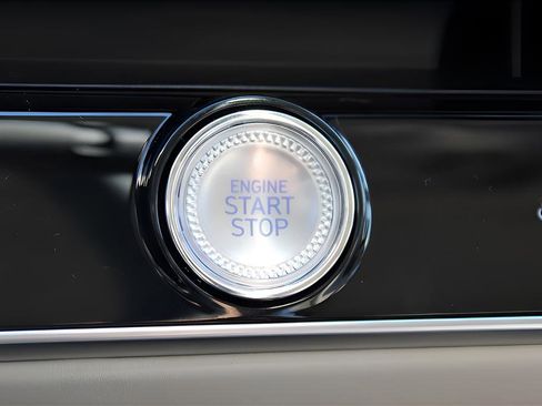 New 2026 Genesis GV70 2.5T Select image 29