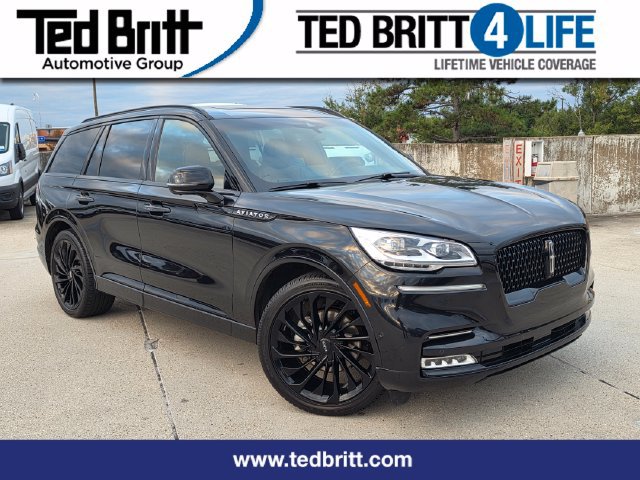 Used 2024 Lincoln Aviator Black Label w/ Jet Package AWD/4WD image 1