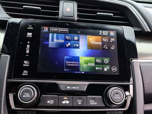 Used 2018 Honda Civic EX image 32