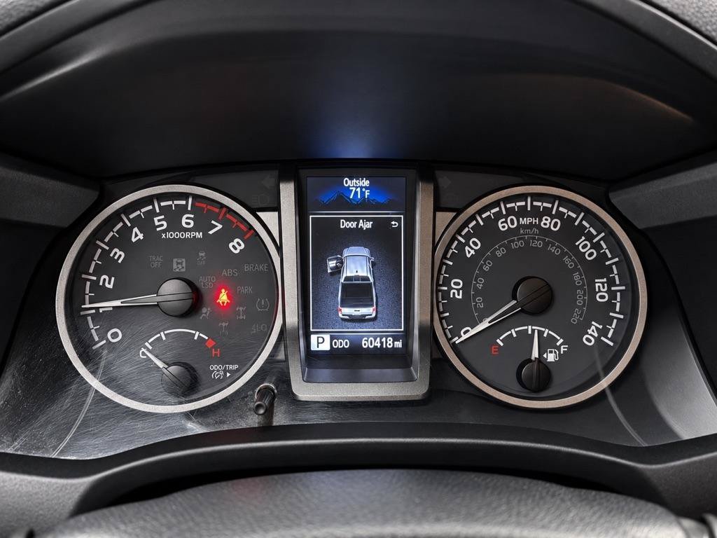 Used 2021 Toyota Tacoma TRD Sport w/ Technology Package AWD/4WD image 18