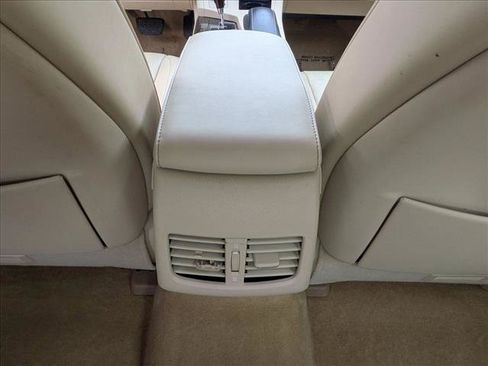 Used 2013 Lexus ES 350 w/ Luxury Pkg FWD image 13