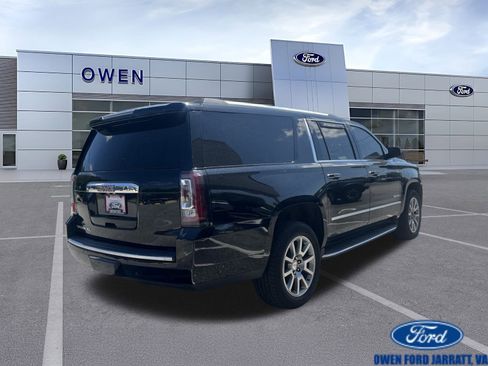 Used 2020 GMC Yukon XL Denali AWD/4WD image 4